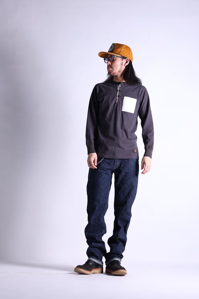 VINTAGE HENLY NECK LS 2-TONE