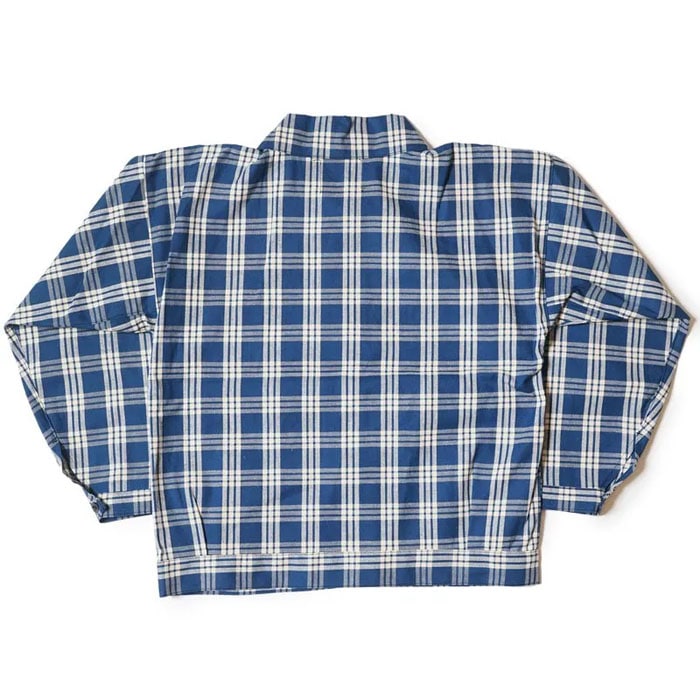 Lot 2231 1900��S INDIGO BLUE and WHITE CHECK BLOUSE