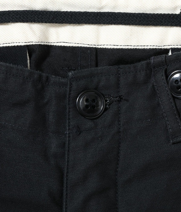 Lot No. BR42592 / WILLIAM GIBSON COLLECTION BLACK M-51 TROUSERS