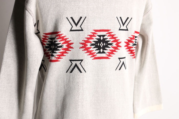 NGT NATIVE UNDER SWEATER