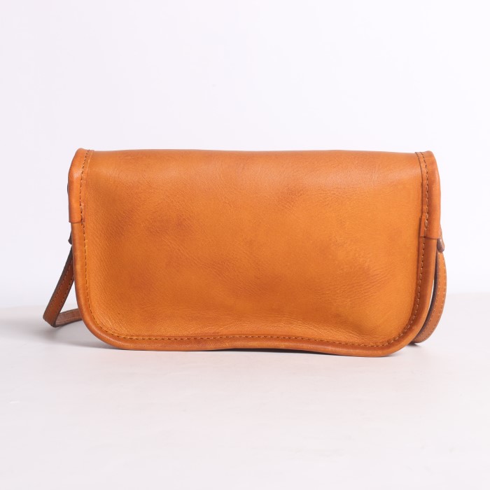 LEATHER CARRY SHOULDER BAG