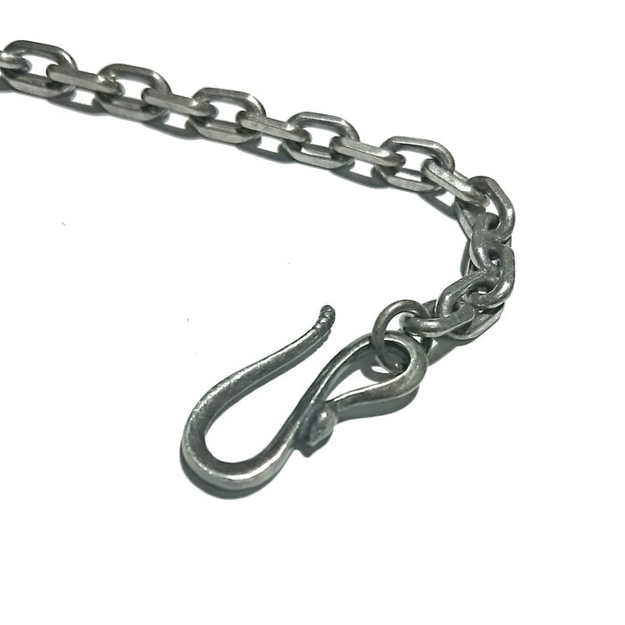 HATCHET NECKLACE