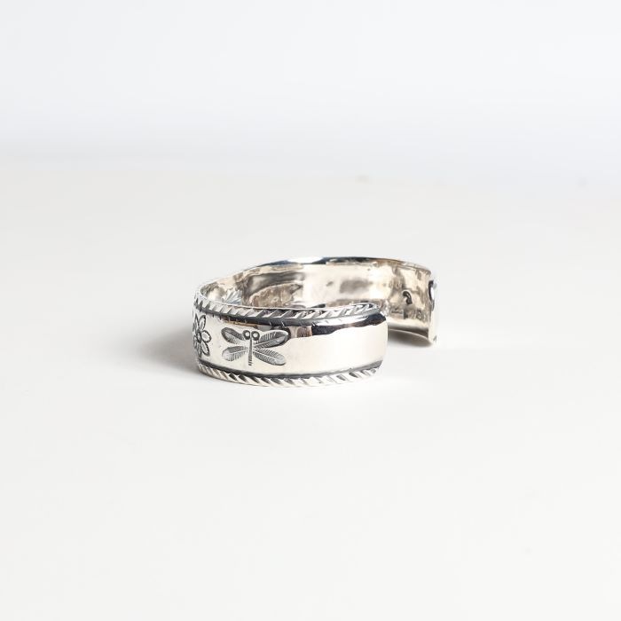BR-0159 SHELL FLOWER BRACELET