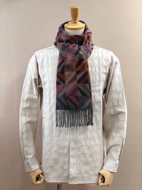 CASHMINK SCARF BY V.FRAAS LOT1666��"Geometric"