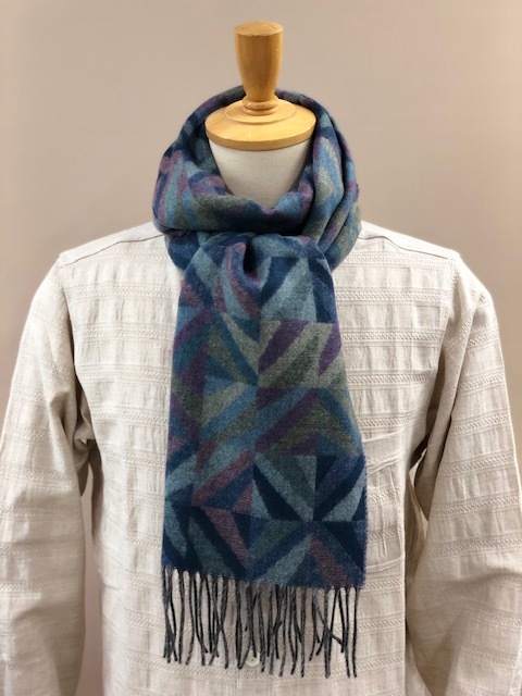 CASHMINK SCARF BY V.FRAAS LOT1666��"Geometric"