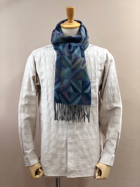 CASHMINK SCARF BY V.FRAAS LOT1666��"Geometric"