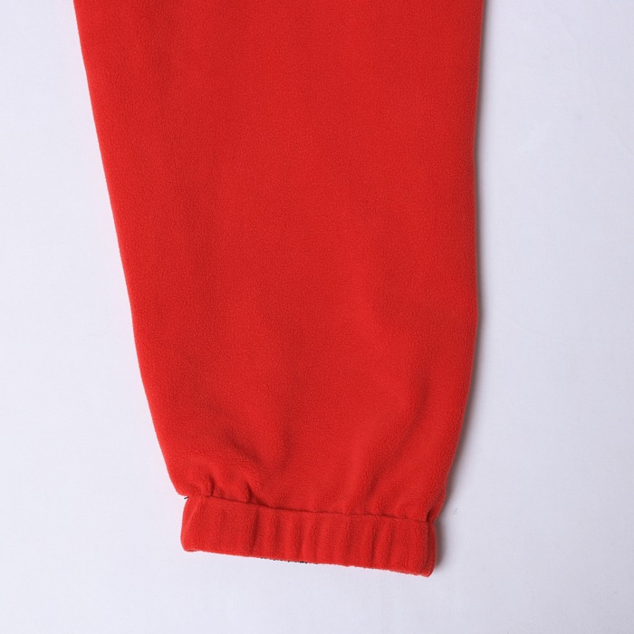REVERSIBLE WIND BREAKER
