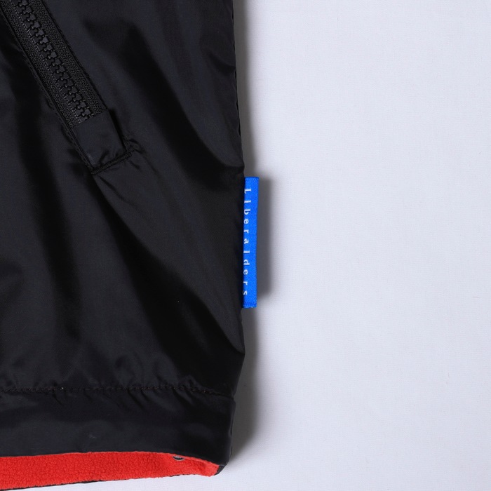 REVERSIBLE WIND BREAKER