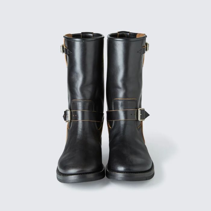 AB-01HB-CL HORSEBUTT ENGINEER BOOTS NARROW