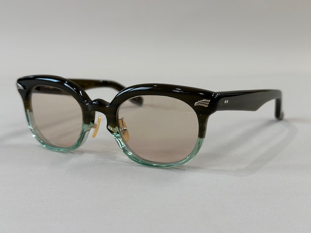 LOT1847 GROOVER Wname Eyewear Type APOLLO|