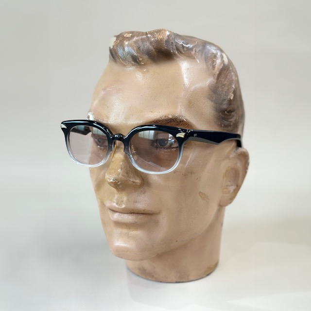 LOT1847 GROOVER Wname Eyewear Type APOLLO|