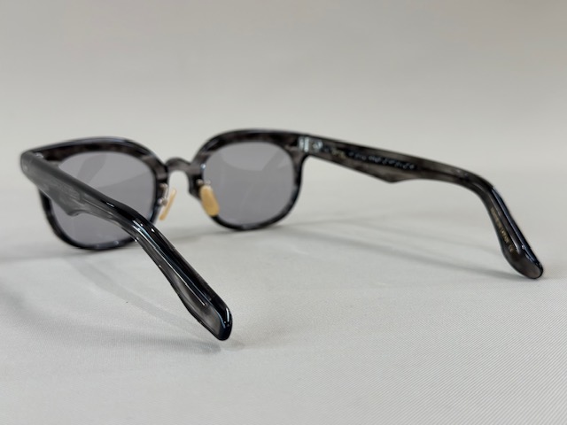 LOT1847 GROOVER Wname Eyewear Type APOLLO|