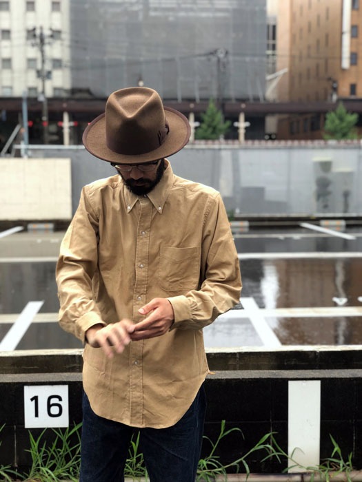 6 BUTTON BD CORDUROY