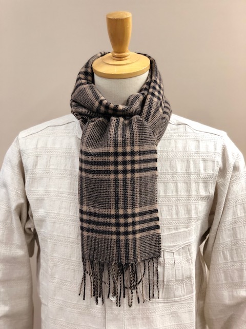 HIGH QUALITY WOOL KNITING SCARF BY V.FRAAS LOT1667��"GLEN CHECK"