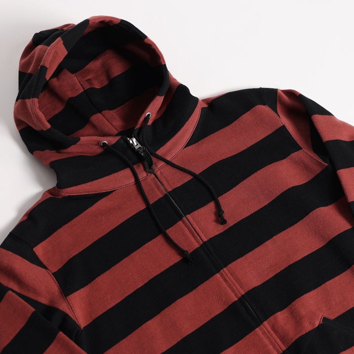 HEAVY BORDER HOODIE