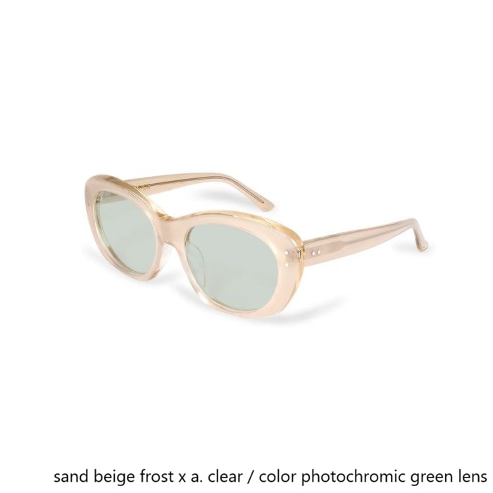 GREYHOUND color photochromic