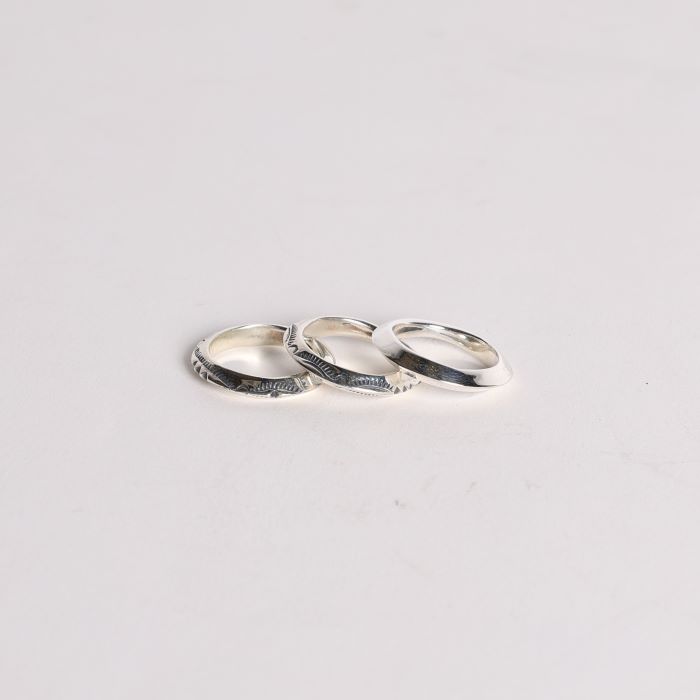 RG-0054 EXTRA THIN TRIANGLE RING(LEAF)