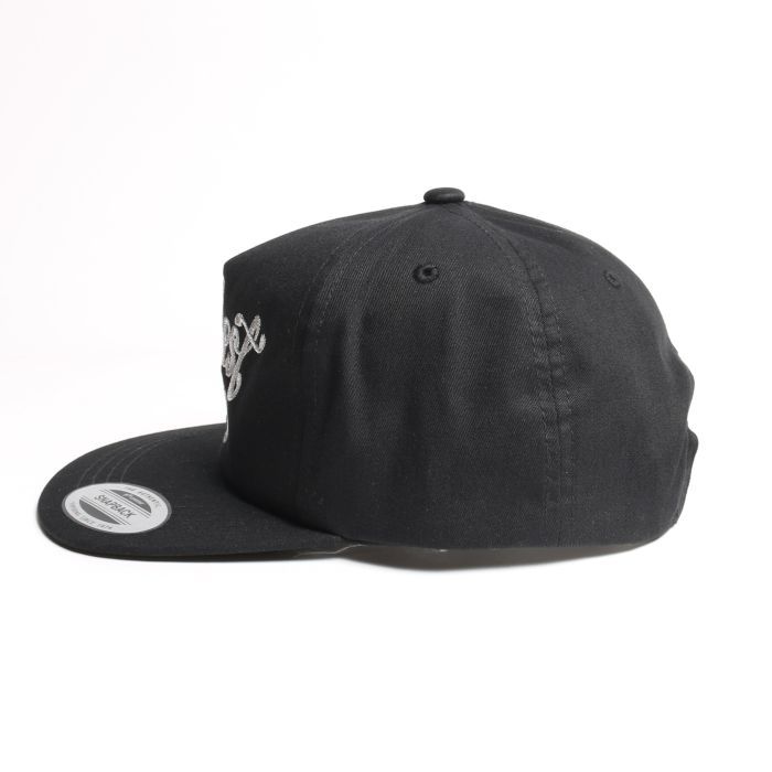 THE NEST : NEVER DIE HAT