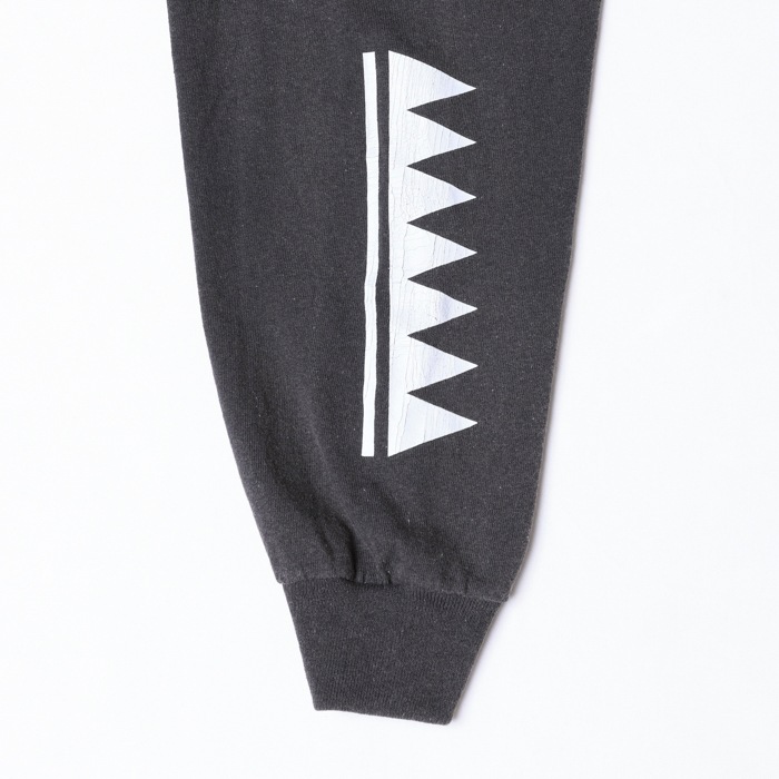 TRIBAL L/S TEE