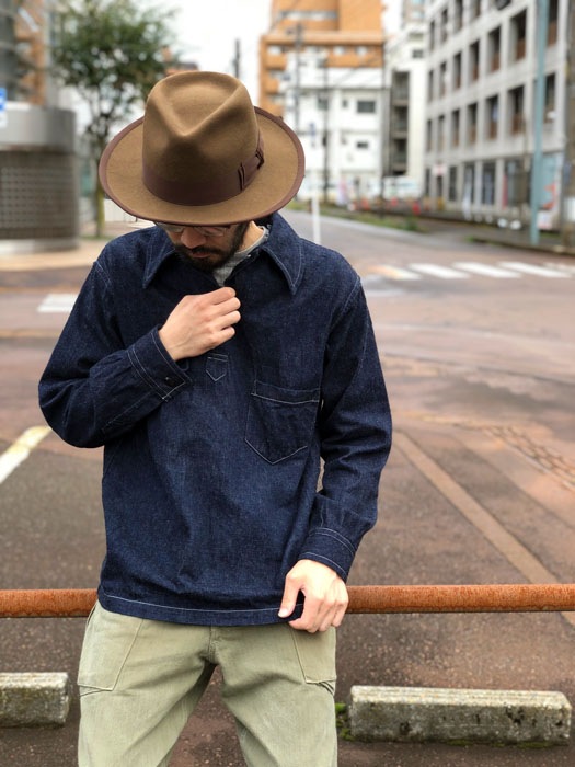 Lot 3063 1930'S WPA ONE POCKET PULLOVER SHIRTS