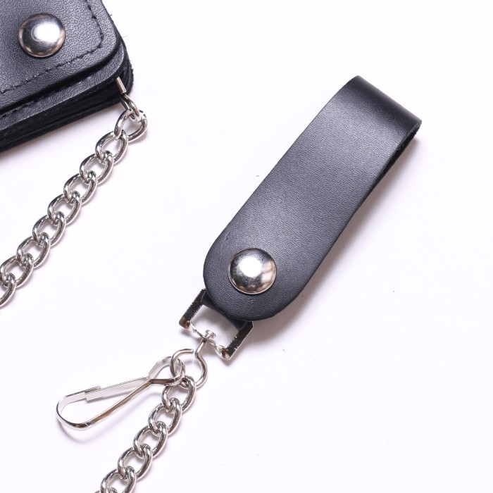 415 CLOTHING : CLASSIC CHAIN WALLET