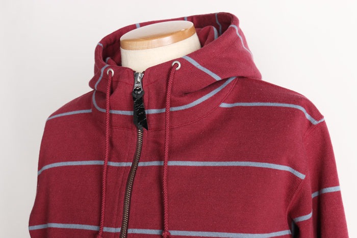 HEAVY BORDER HOODIE