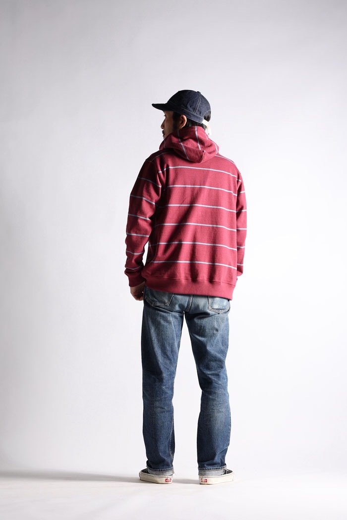 HEAVY BORDER HOODIE