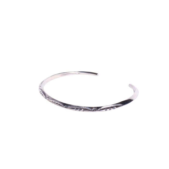 BR-0122 EXTRA THIN TRIANGLE BANGLE 3POINT | LARRY SMITH,BRACELET