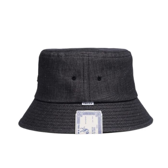 CHAMBRY TRUCKER HAT
