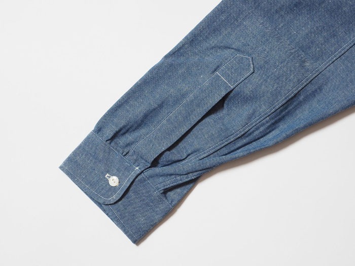 Lot 3047 ROUND COLLAR CHAMBRAY SHIRTS