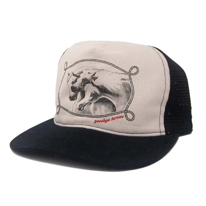 GOODBYE HORSES TRUCKER Snapback Black