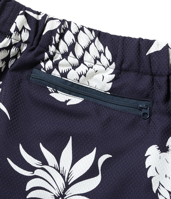 Lot No. DK52546 / DUKE KAHANAMOKU COOLMAX HAWAIIAN SHORTS DUKE'S PINEAPPLE 