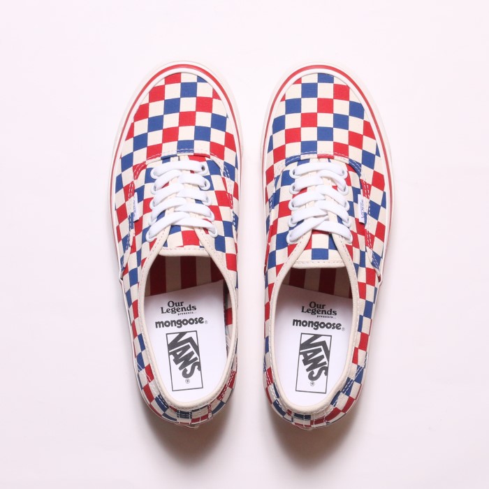 AUTHENTIC 44 DX VN0A4BVYRD8