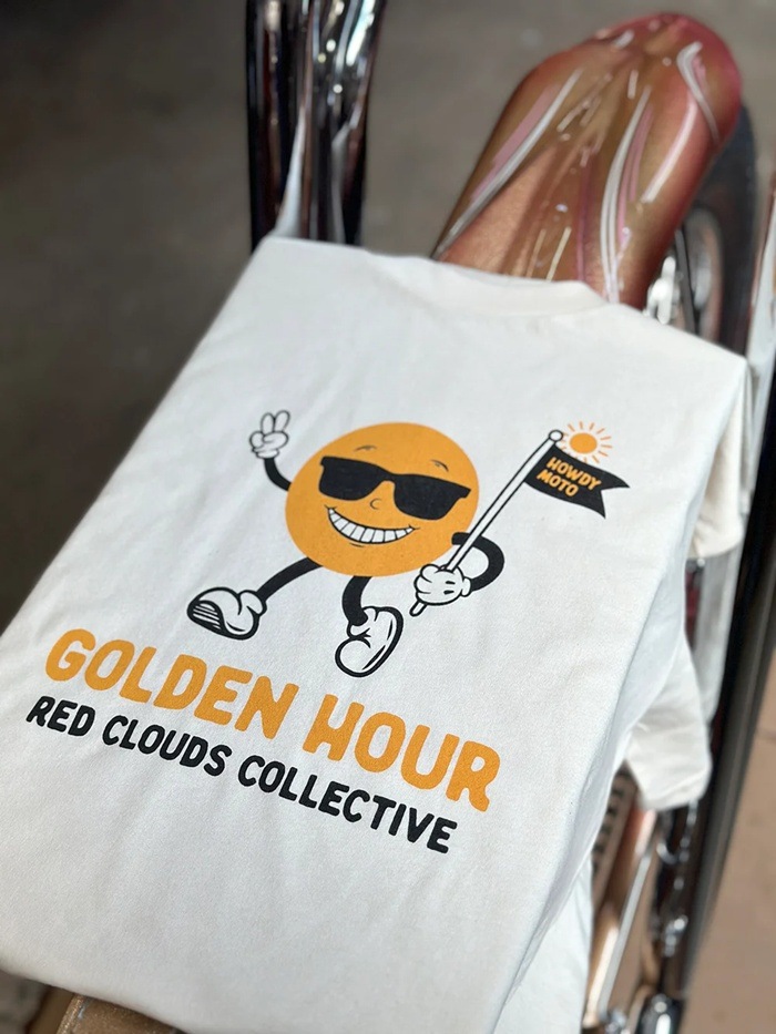 RED CLOUDS COLLECTIVE:Golden Hour Tee