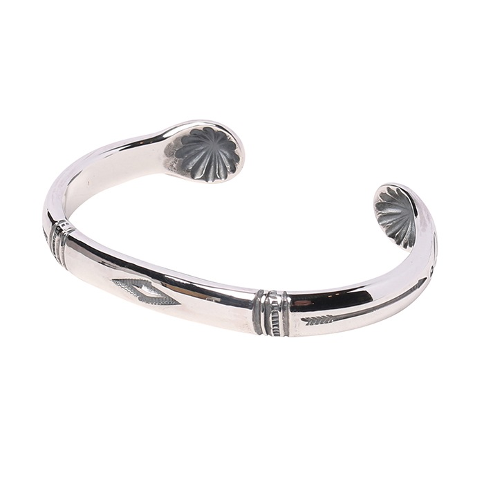 BR-0160 SIDE SHELL BANGLE | LARRY SMITH,BRACELET | WESTERN RIVER