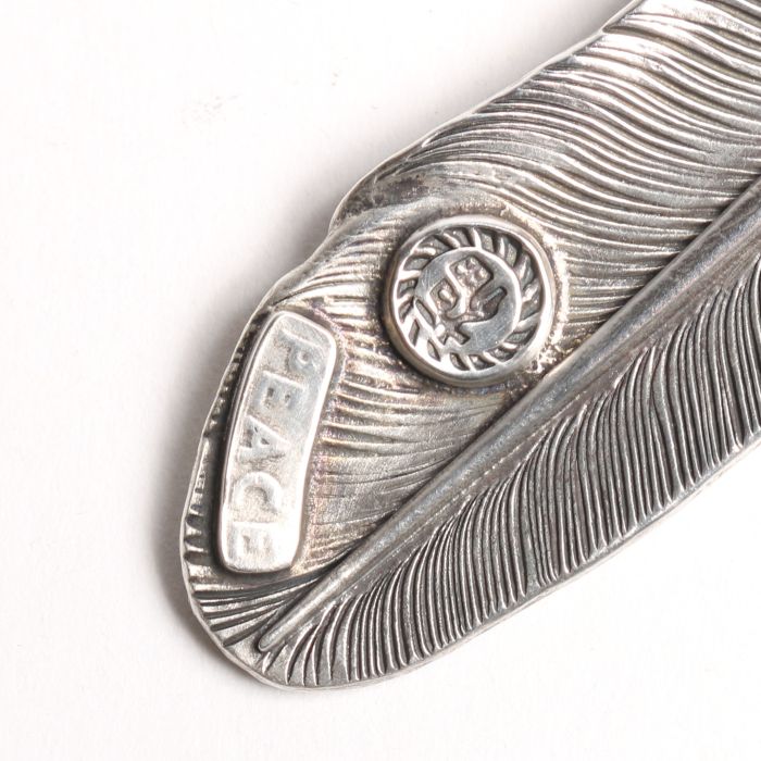75-3 OREGON INDIAN HEART FEATHER