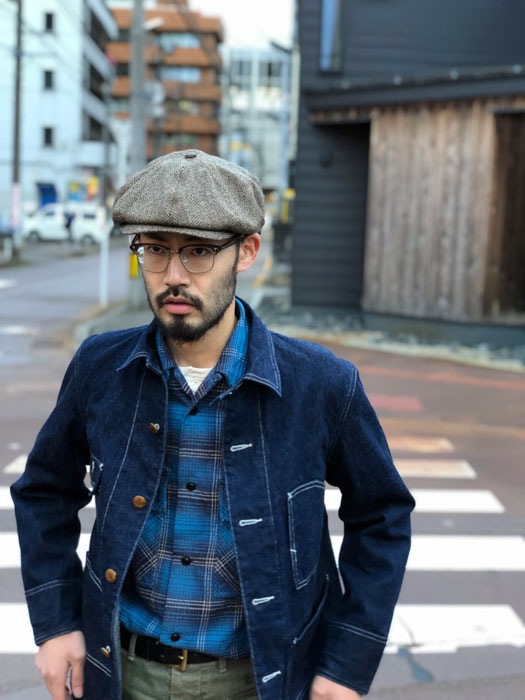 PEAKY CAP