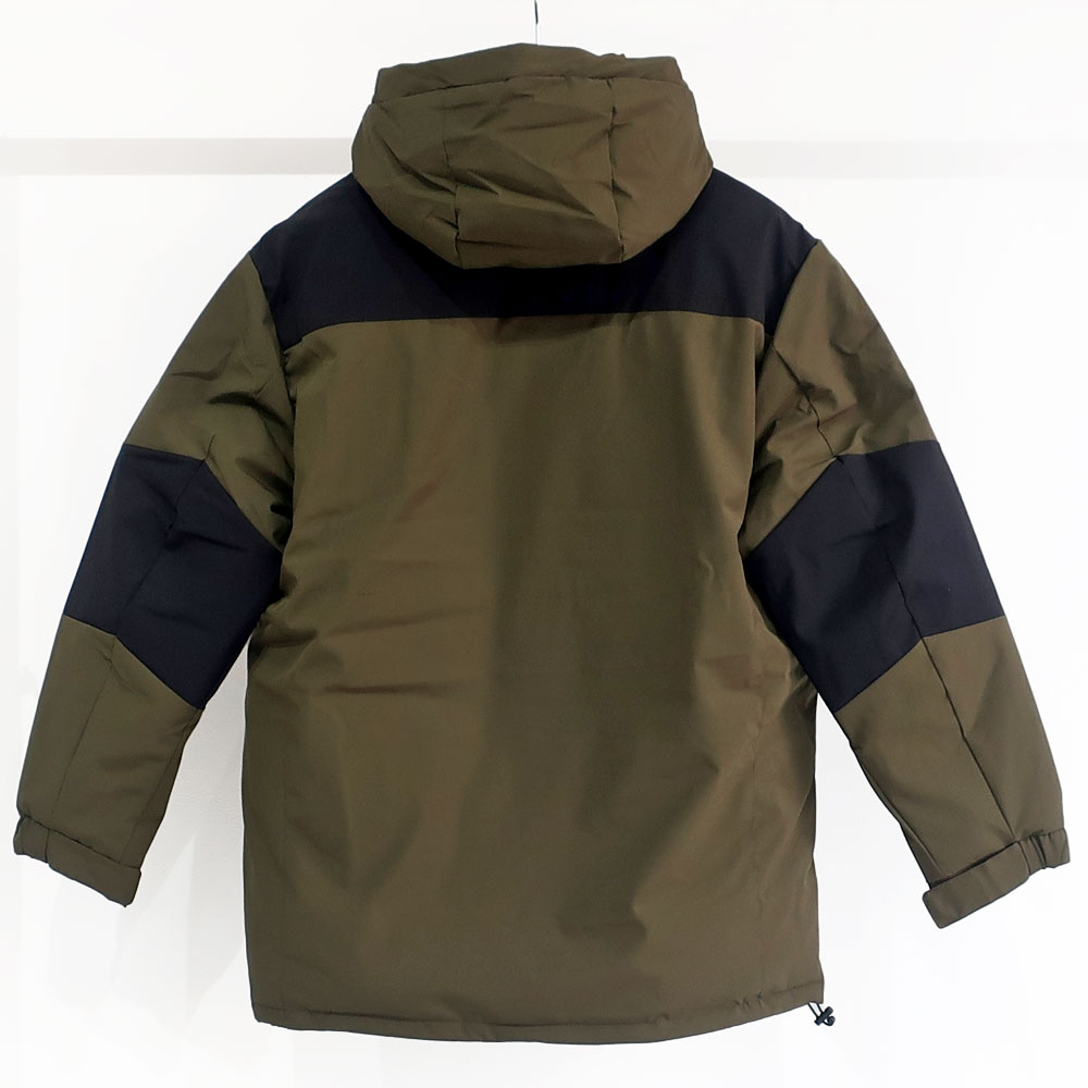 ���餵�줿�ǥ�����ȵ�ǽ�����ͤ����������ʥ��㥱�å�