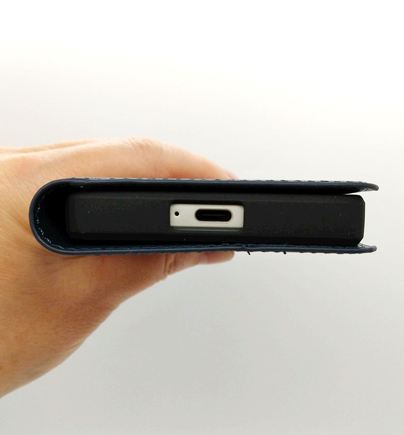 Xperia 5 V  ǥˡ / Ģ쥶 ץ ޥͥå ߥåޥ_sitting IJ-DXP5M5ELC1DN/MK16