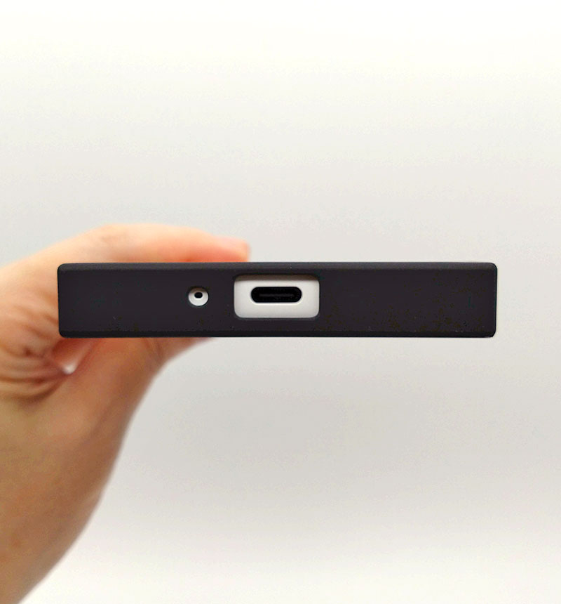 Xperia 10 V �Ѿ׷⥽�եȥ����� KAKU �ޥå�/�֥�å� IN-RXP10M5TK1/B