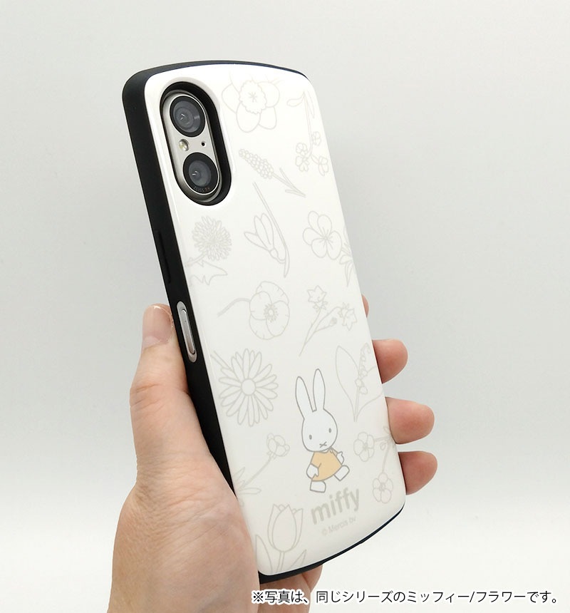 Xperia 5 V  �Ѿ׷⥱���� MiA ��٥���� IN-RXP5M5AC4/LD