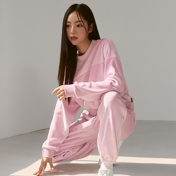 Xa1003g オーバーフィットベロアトレーナー 単品 ダイアモンド ピンク Athleisure トップス Xexymix 公式オンラインショップ