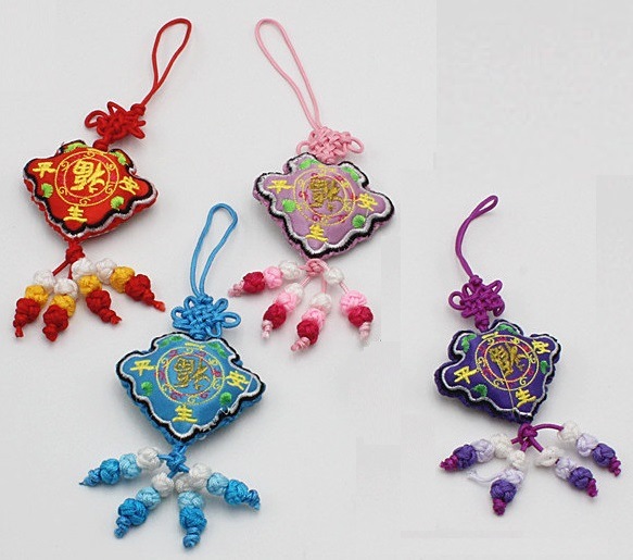 中国御守り香り袋 刺繍飾り福袋 5個入り インテリアストラップ 虫よけ