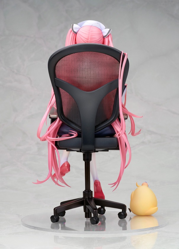パーシュース ナーセリー勤務タイムver. 1/7完成品フィギュア パーシュース ナーセリー勤務タイムVer. | ALTER