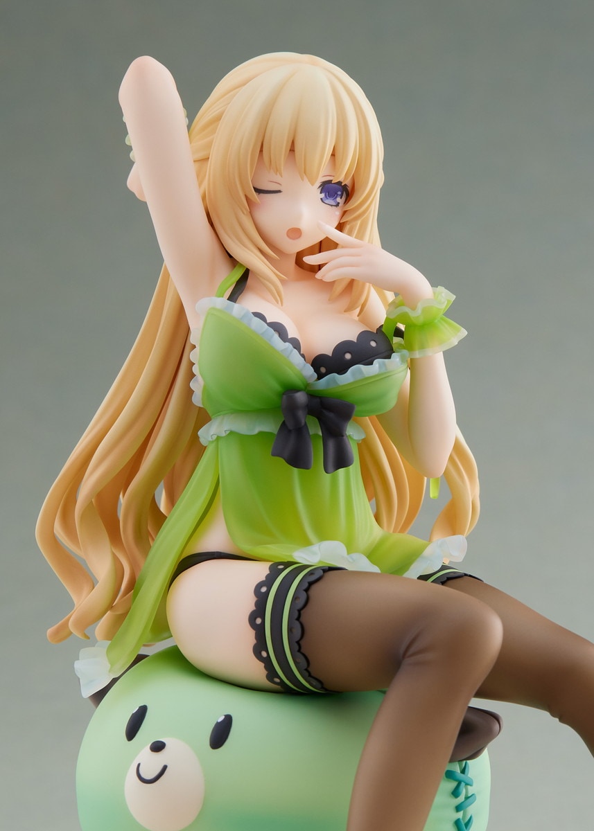 ベール 寝起きVer. 1/8スケール完成品フィギュア 『超次元ゲイム