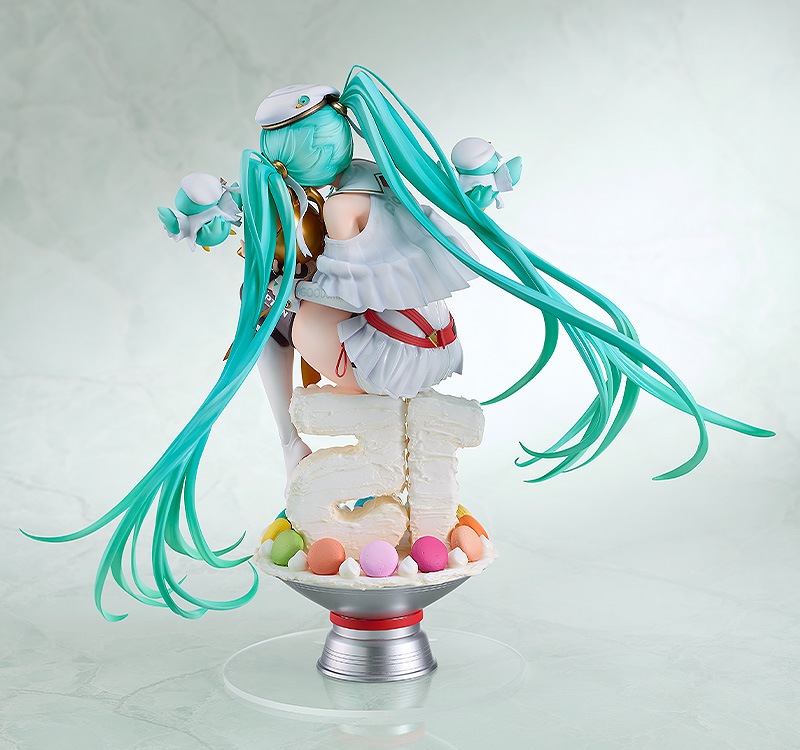 初音ミク GTプロジェクト レーシングミク 2023 15th Anniversary Ver. 1/6 完成品フィギュア 『VOCALOID』