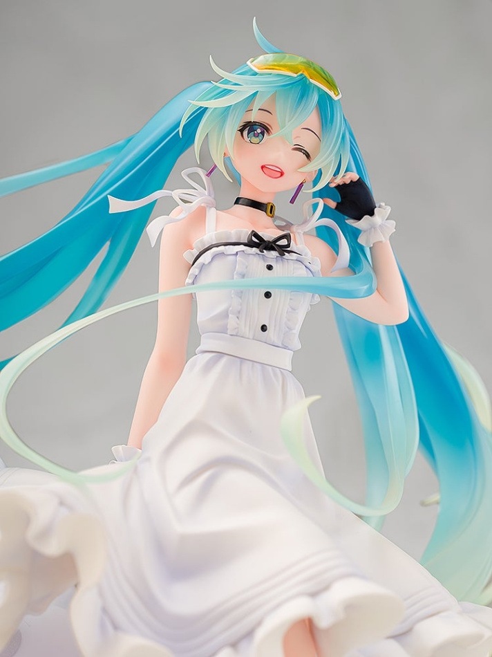 初音ミク GTプロジェクト レーシングミク 2021 Vacation Style Ver. 1/7 完成品フィギュア 『VOCALOID』《送料無料》