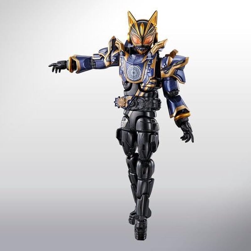リボルブチェンジフィギュア PB08 仮面ライダーナーゴ ファンタジーフォーム＆ライダーヘッド4点セット 『仮面ライダーギーツ』の商品画像