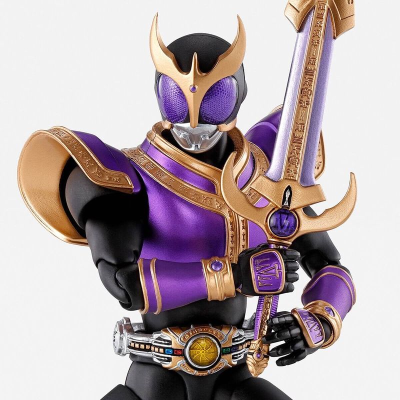 S.H.Figuarts(真骨彫製法) 仮面ライダークウガ ライジングタイタン (魂ウェブ商店限定) 『仮面ライダークウガ』の商品画像