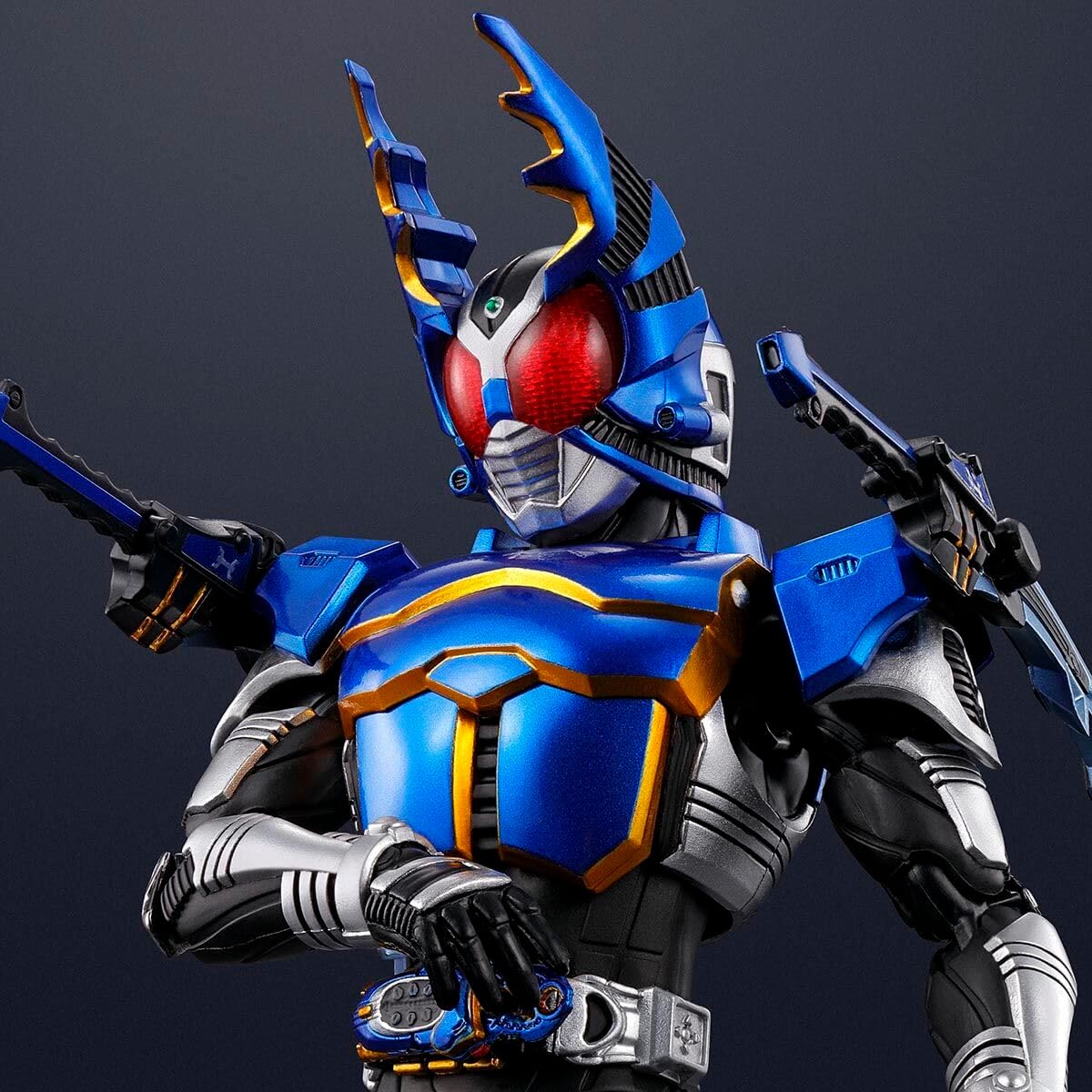 S.H.Figuarts(真骨彫製法) 仮面ライダーガタック ライダーフォーム 真骨彫製法 10th Anniversary Ver. 『仮面ライダーカブト』